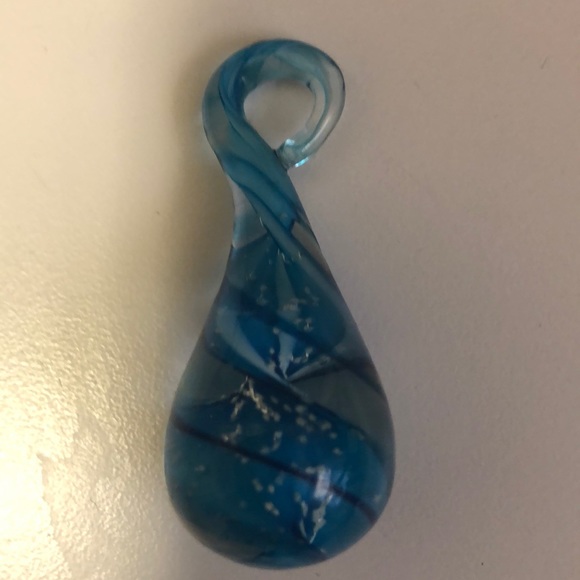 🎉HP🎉💎🆕💎Hand Blown Glass💎Necklace Pendant - Picture 4 of 5